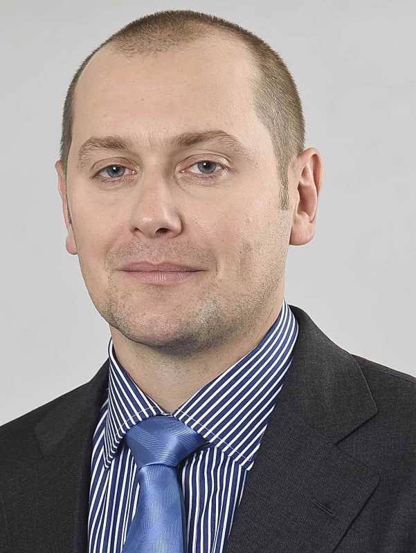 Parlament/ Petrea (Pace-Intâi România): Este momentul T zero pentru măsuri împotriva violenței domestice