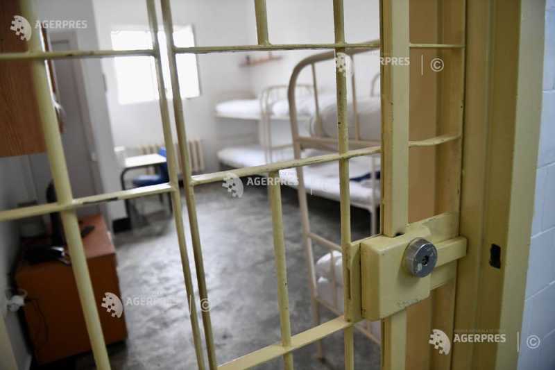 Cluj-Napoca: Cele șapte persoane implicate în atacul asupra ambulanței SAJ, arestate preventiv pentru 30 de zile